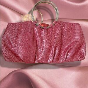 Elegant Red Crocodile-Embossed Women's Bag